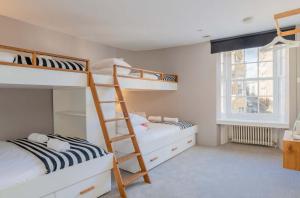 Toast of Brighton by Brighton Holiday Lets