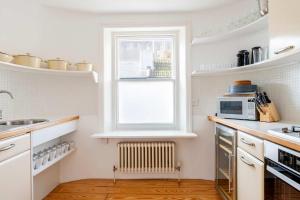 Toast of Brighton by Brighton Holiday Lets