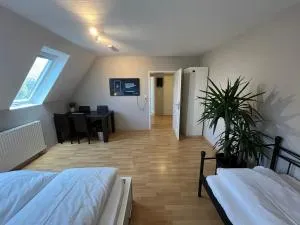 Mikes Wohnung für dich allein! - Гютерсло