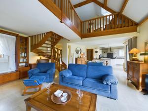 Maisons de vacances Grande maison spacieuse et moderne avec jardin : photos des chambres