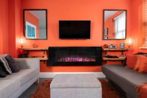 West Pier Beach - by Brighton Holiday Lets