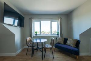 The Willow - Studio 22