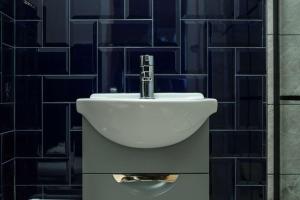 The Willow - Studio 29