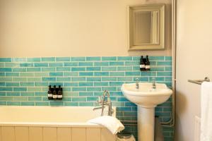 Fritton Lake - The Clubhouse