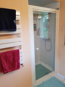 Maisons de vacances Villa lumineuse 120m2, proche mer, Guidel : photos des chambres