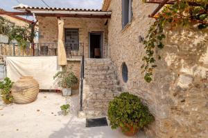 Serenity Retreat in Pidasos