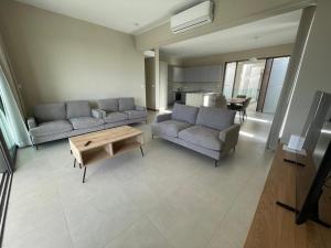 Superbe appartement haut de gamme avec piscine Roof top vue mer