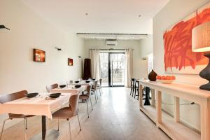 Hôtel Bellegarde by Viktor