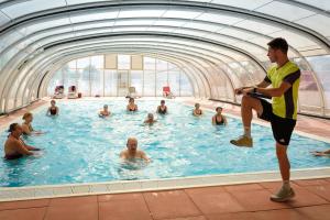 Campings Domaine Residentiel de Plein Air Escale du Perthuis : photos des chambres