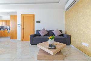 New Spacious Apartment 3Bdr 2 Bth Bugibba