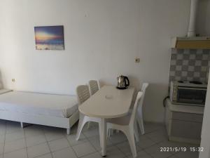 Apartment for 4 persons near the center and the beach