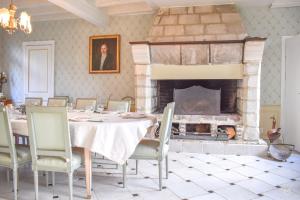 Maisons de vacances Les Trois Moulins - 10min Pont L-Eveque - 10P : photos des chambres