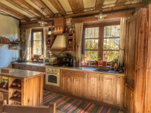 Къща за гости Родопски изгрев