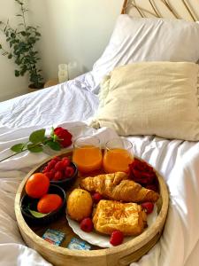 Provensa - love room avec balneo et terrasse avec vue