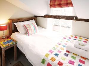 6 Town Steps by The Suffolk Cottage Collection