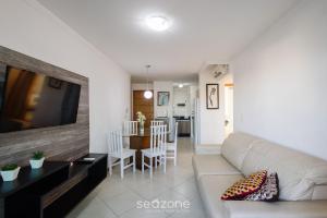 Apto 2Q c/ churrasq. 400m praia CAN304