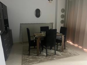 Cozy 2BR Apartment in Maadi