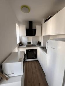 Soh Rent Appartement strasbourg Neudorf ménagerie TV - Wifi