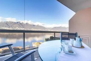 Lakeside Pool Paradise - Vairano