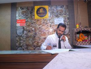 Hotel Panache 500 Mtrs From Shri Krishna Janma bhumi Teample