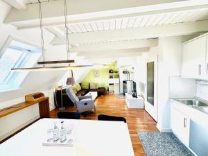 Ginsterweg 1a - Whg OG