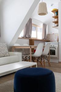 Konaci Brvenik Suites