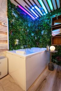 Cozy Jacuzzi Bordeaux Chartrons