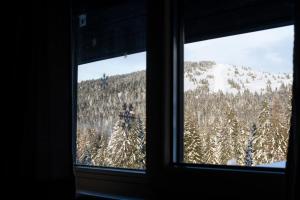 Konaci Brvenik Suites