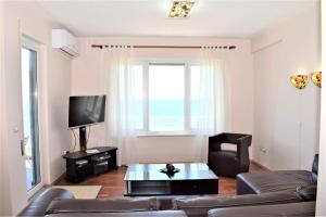 Beachfront Apartment in Durres 072