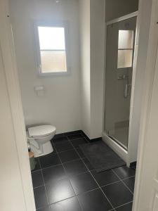 Appartements Charmant T2 renove avec balcon, proche plage et commerces : photos des chambres