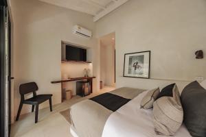 EP Casa Uribe Architecture Art & Nature