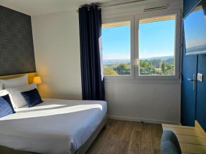 Hotels Hotel Le SAINT-GENIES : photos des chambres