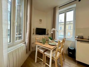 Appartements Appartement cosy hypercentre de Libourne : Appartement 1 Chambre