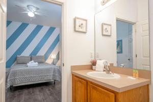 4 bedrooms close to Disney