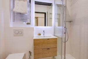 Scandinavian Urban 1 - 2BR apartment in center close to Palais des Festivals and the beach