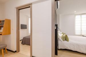 Scandinavian Urban 1 - 2BR apartment in center close to Palais des Festivals and the beach