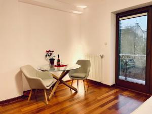 Beautiful Studio in Mokotów near Królikarnia Park 2