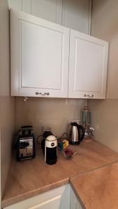 Stylish 2 BR apart in top center