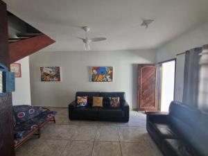 Casa na Martim de Sá 50 m do mar- Ipé