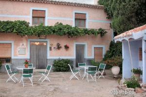 Charming Apartment in Noguericas with Shared Pool