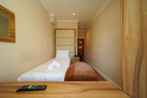 Single Room room in Royal Eagle Hotel