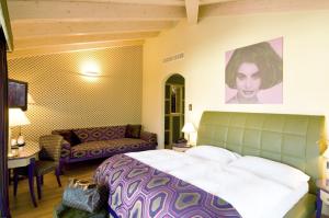 Superior Double Room with Jacuzzi room in Parc Hotel Flora