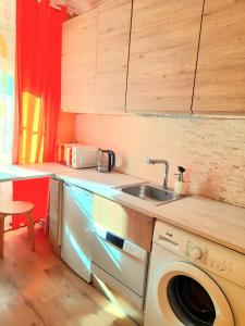 Lisbon metro Arroios