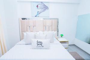 the executive opal haven two bedroom apartment with breathtaking city views