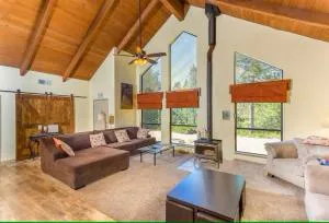 Cody's Comfy Cabin- Near Yosemite - Oakhurst