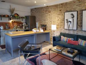 B&B / Chambres d'hotes La Parenthese a Etrigny : photos des chambres