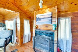 Cabin with Deck and Mountain Views Near Gatlinburg!