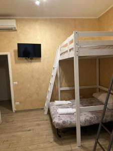 Monolocale piano terra mq 30 via ciclamini