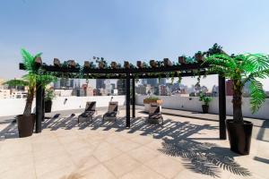 S1602 - 1BR - 1BTh Deluxe