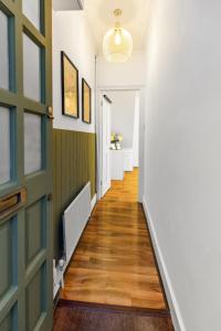 Amazing House Stratford London